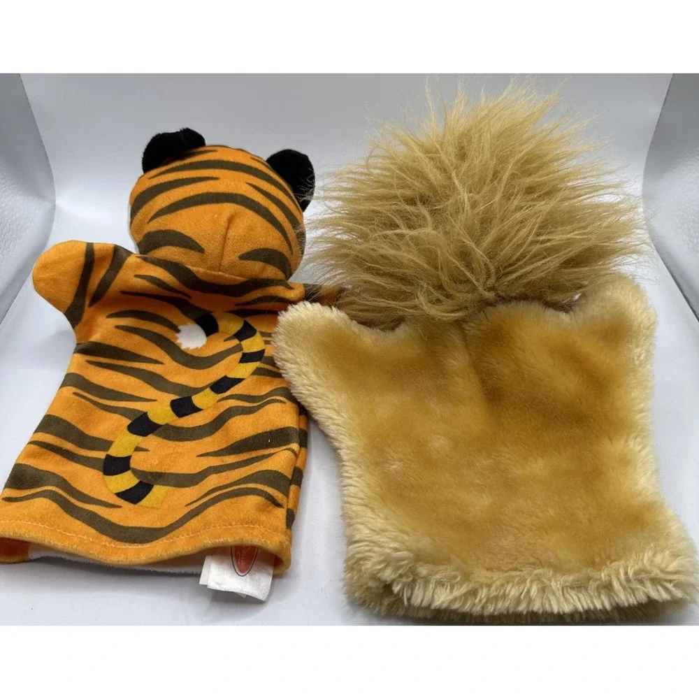 Lot of 2 hand puppets animals jungle Lion Unbranded & Tiger soft  1 Melissa Doug